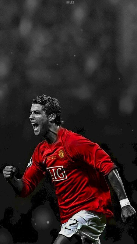 Hình nền Ronaldo MU với những khoảnh khắc đáng nhớ tại Old Trafford.